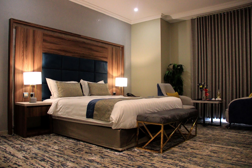 Double or Twin Room - Photo 4