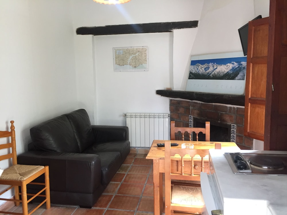 Basic Bungalow, 1 Double Bed, Fireplace, Garden Area