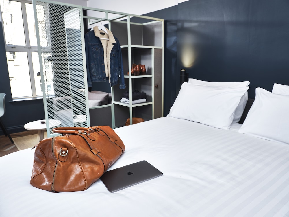 Studio Suite, 1 Bedroom, Kitchenette photo 2