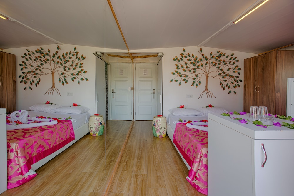 Romantic Suite
