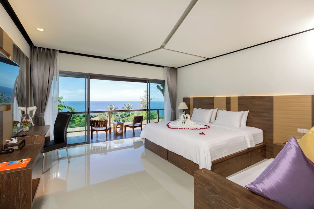 Premier Deluxe Ocean View