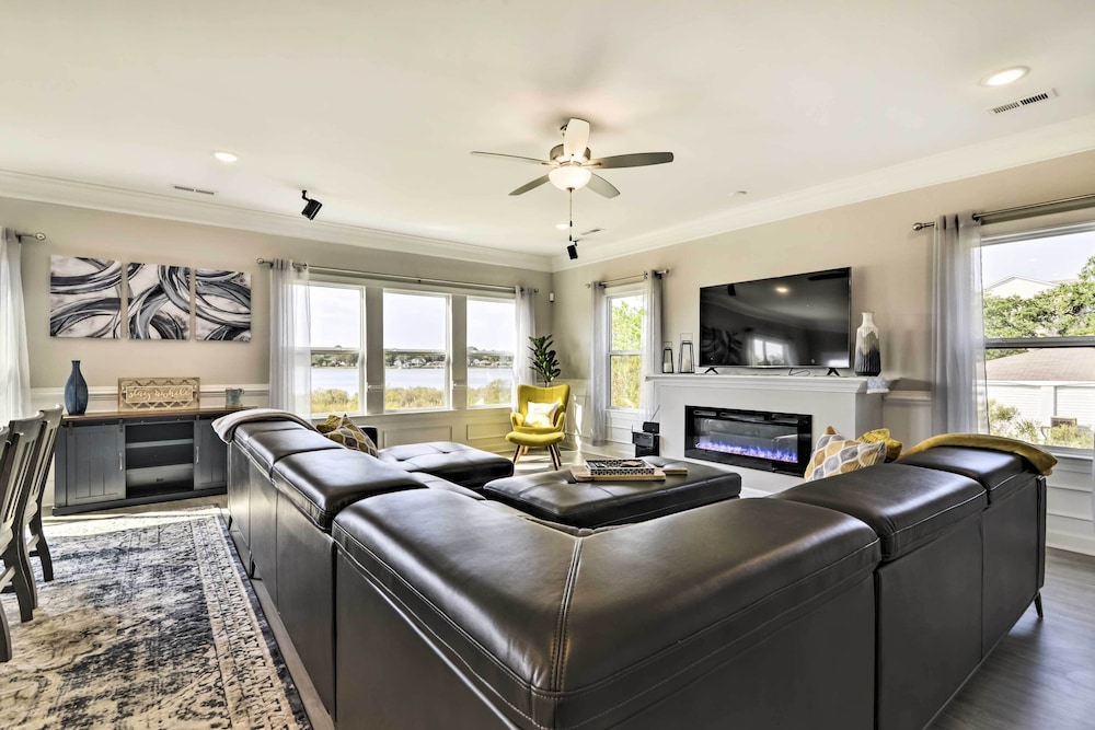 House (4 Bedrooms) photo 1