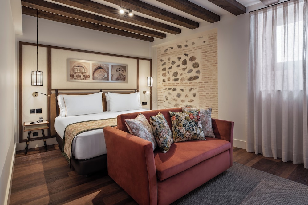 Superior Double Room (Arte Original) - Photo 2
