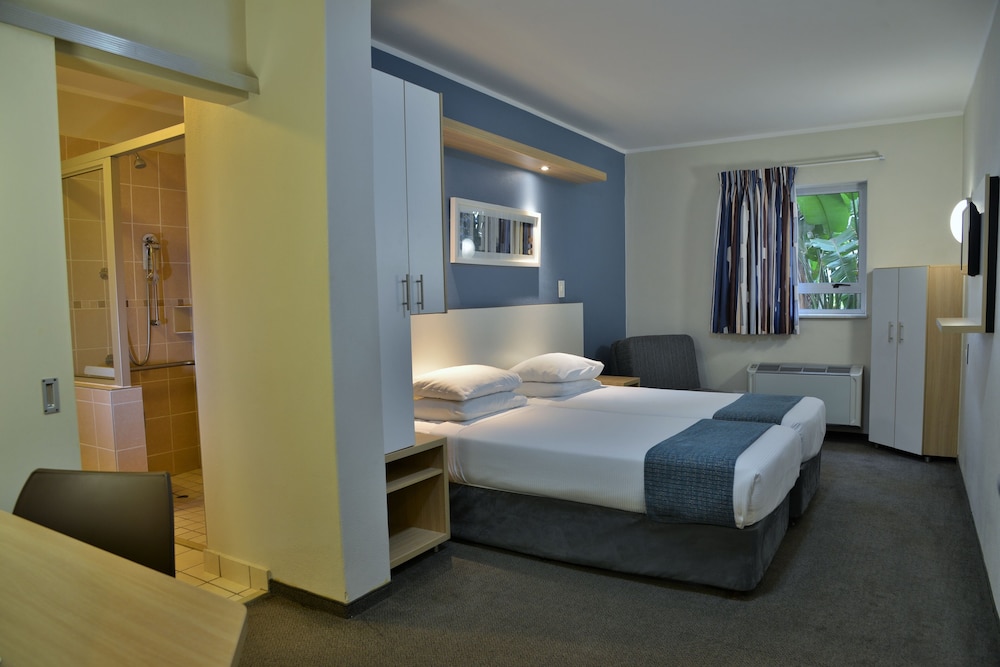 Road Lodge Cape Town International Airport — photo 26