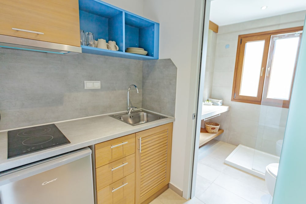 Deluxe Suite, Garden View photo 2