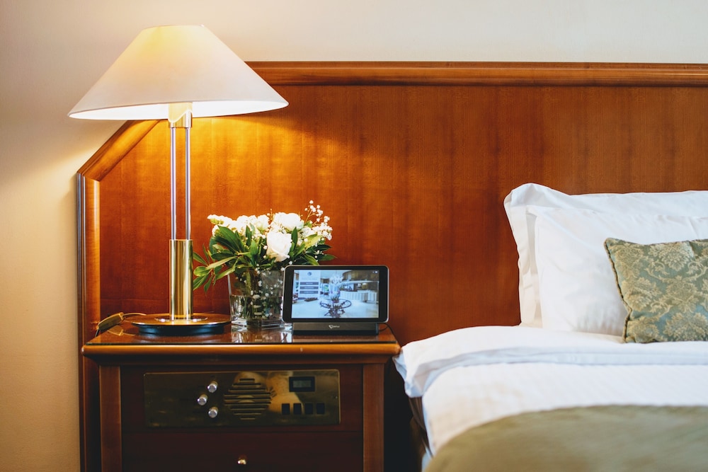 Standard Double Room, 2 Twin Beds - Photo 2