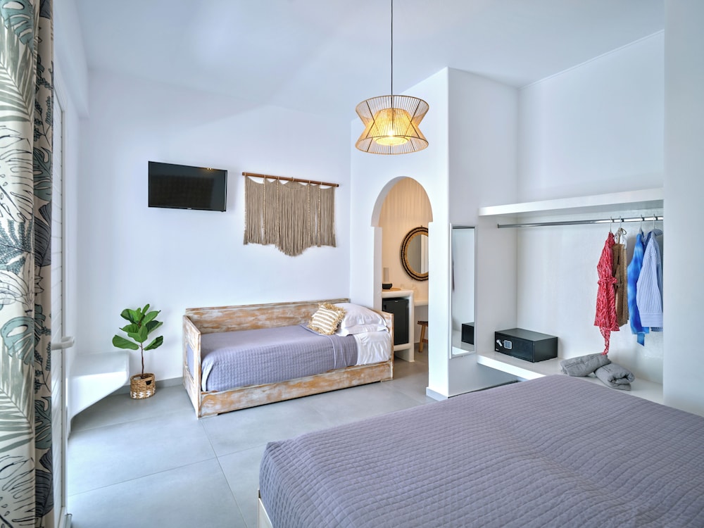 Superior Triple Room, 1 Bedroom - Photo 16