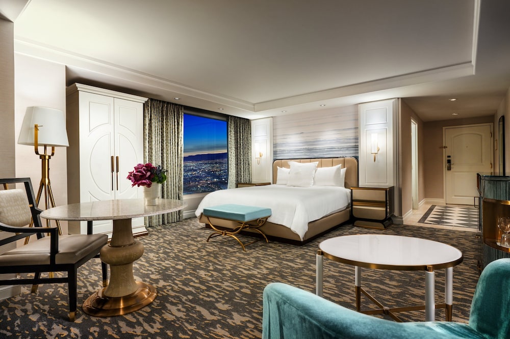Resort Tower King