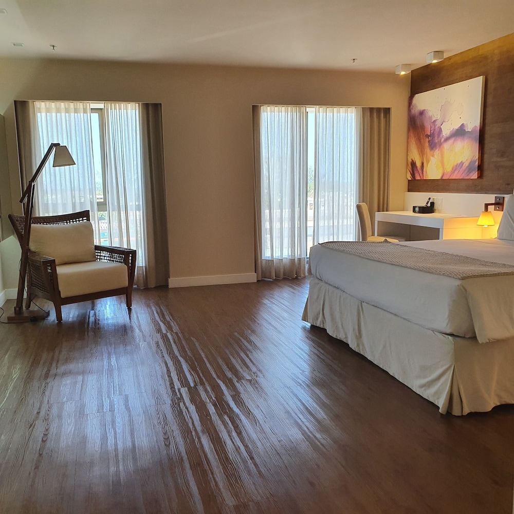 Adapted Luxury (PNE) King Bed