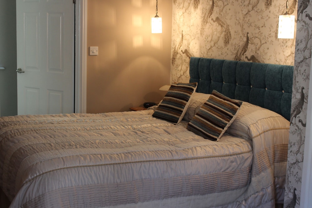 Classic Triple Room, Multiple Beds, Garden View photo 2