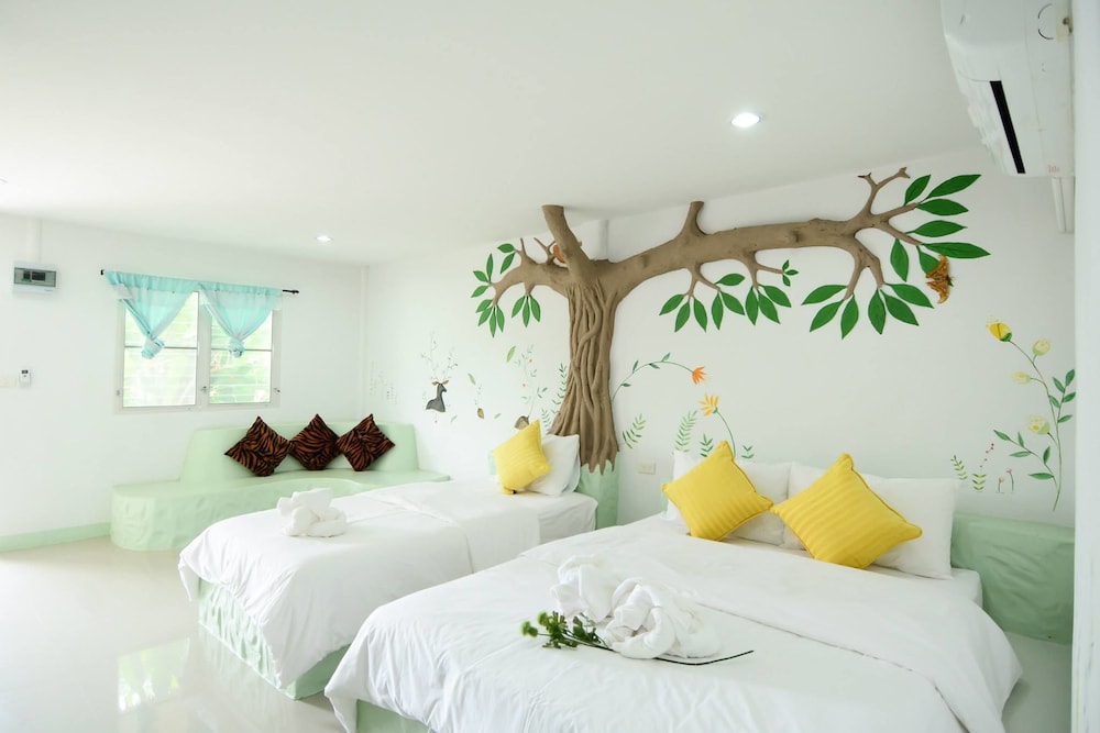 Family Room for 3