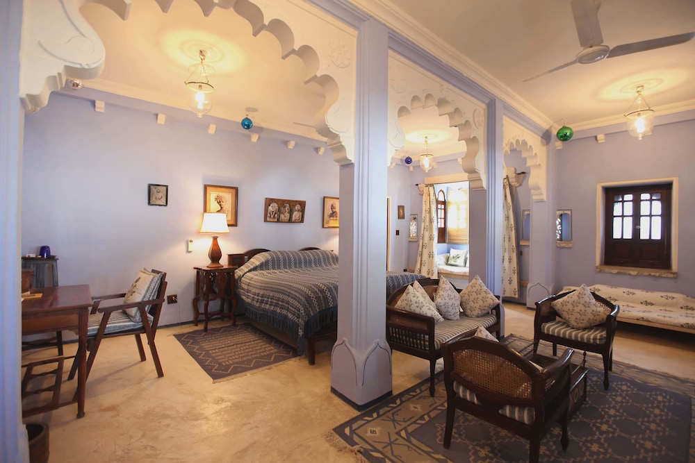 Grand Heritage Suite photo 2