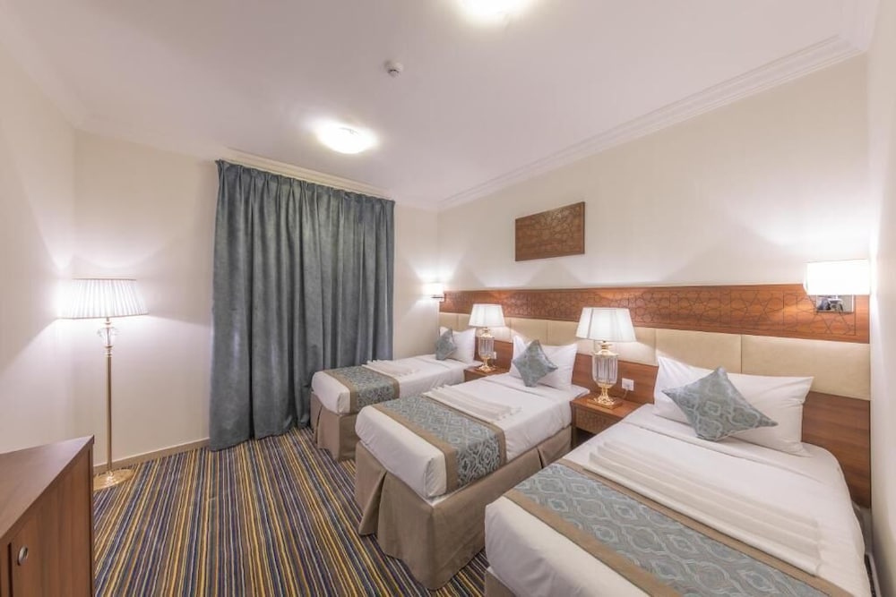 Basic Triple Room - Photo 1