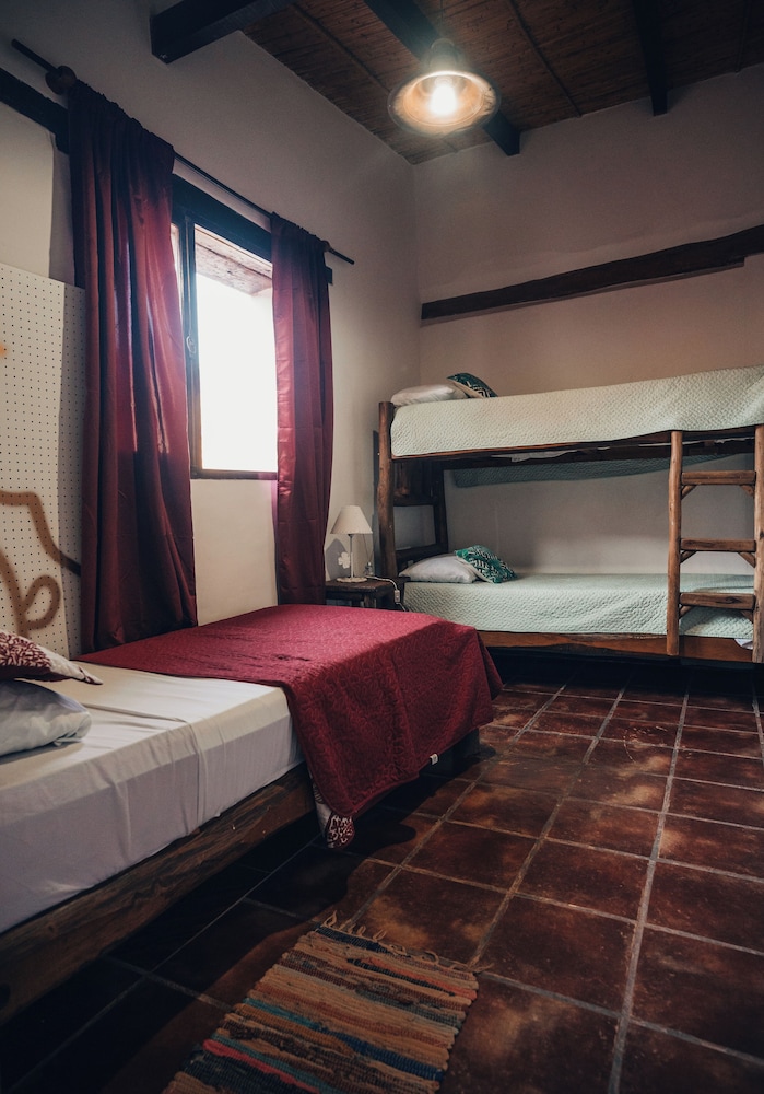 Standard Triple Room photo 2