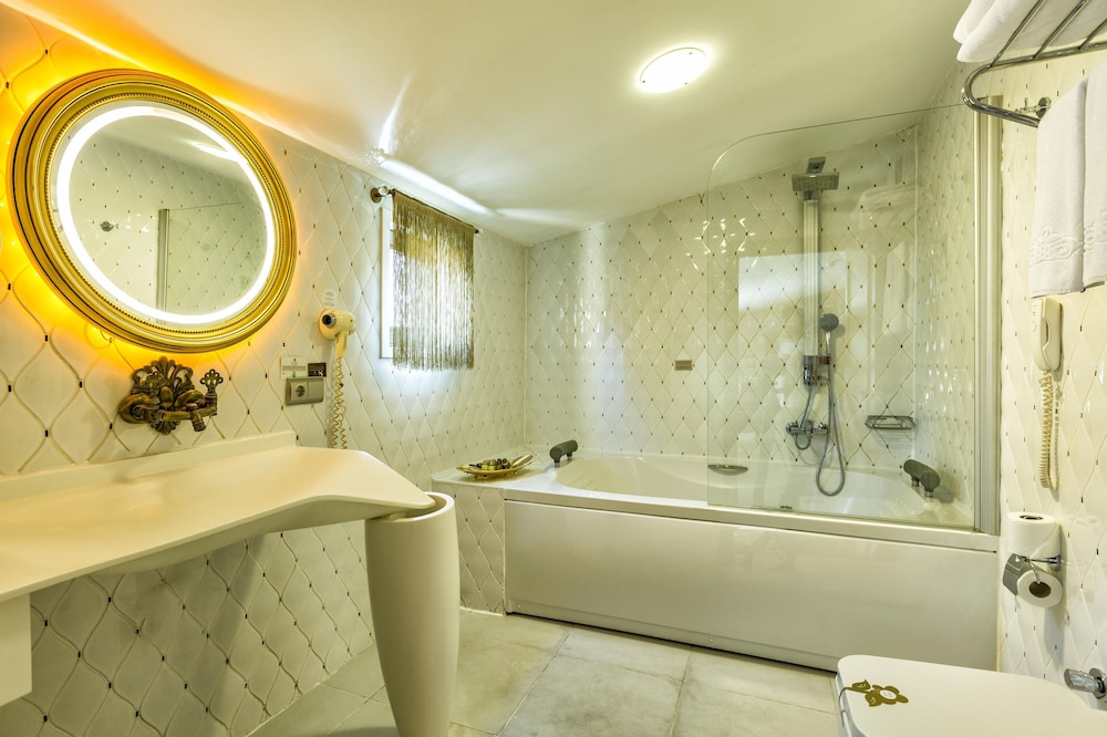 Sultan Suite photo 3