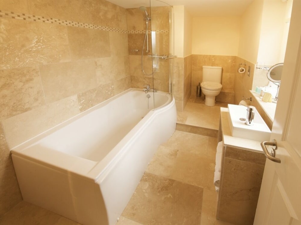 Double Room, Ensuite (Super King Size) photo 3