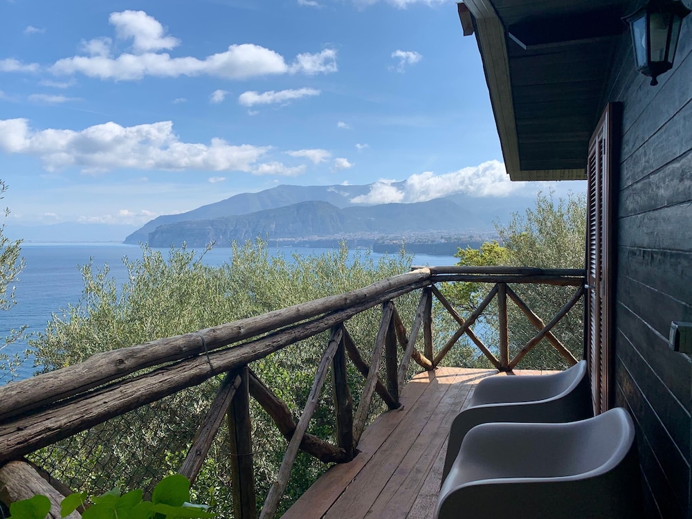Superior Bungalow, Sea View