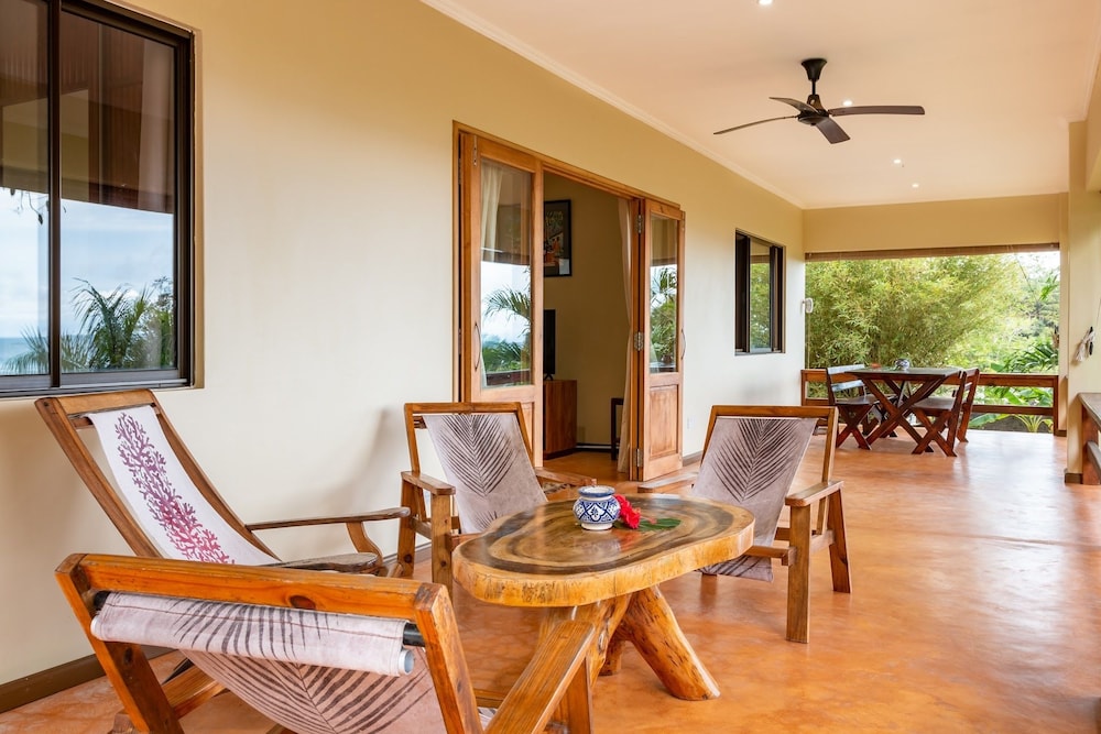 Comfort Bungalow photo 2