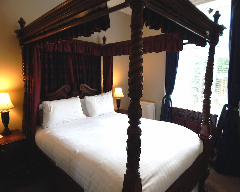 Room (Four Poster ) - Photo 4