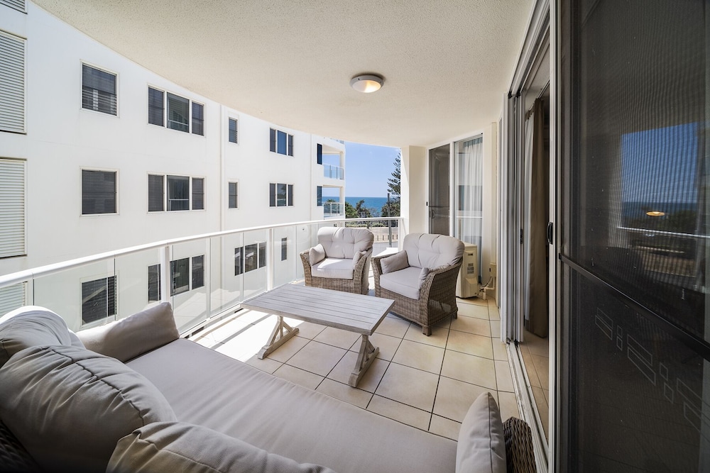 2 Bedroom Partial Ocean View - Photo 15