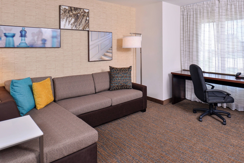 Suite, 1 Bedroom photo 2