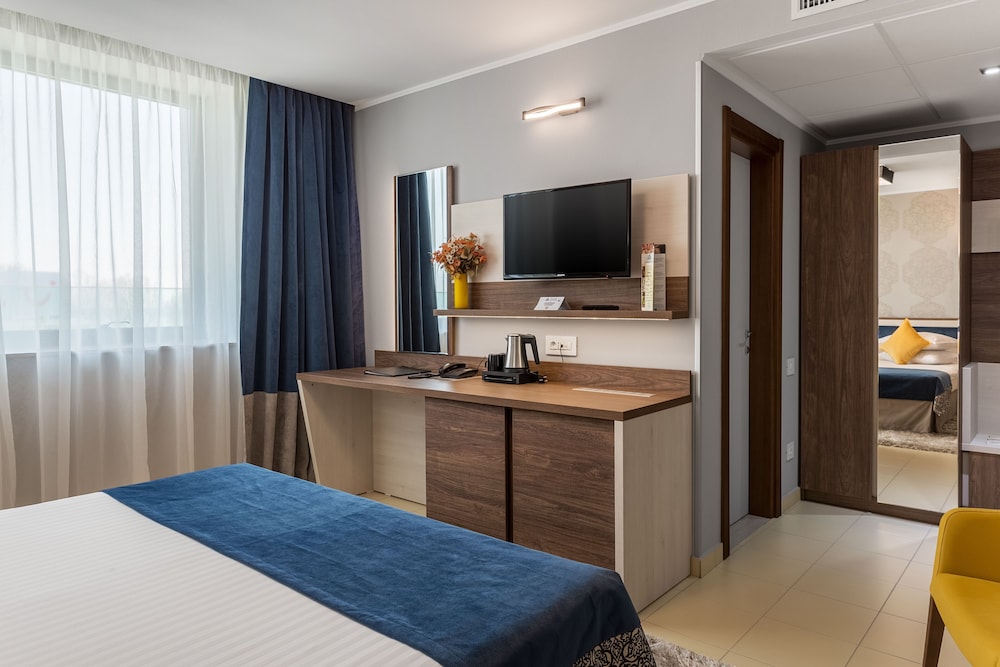 Economy Double or Twin Room without balcony - Photo 3