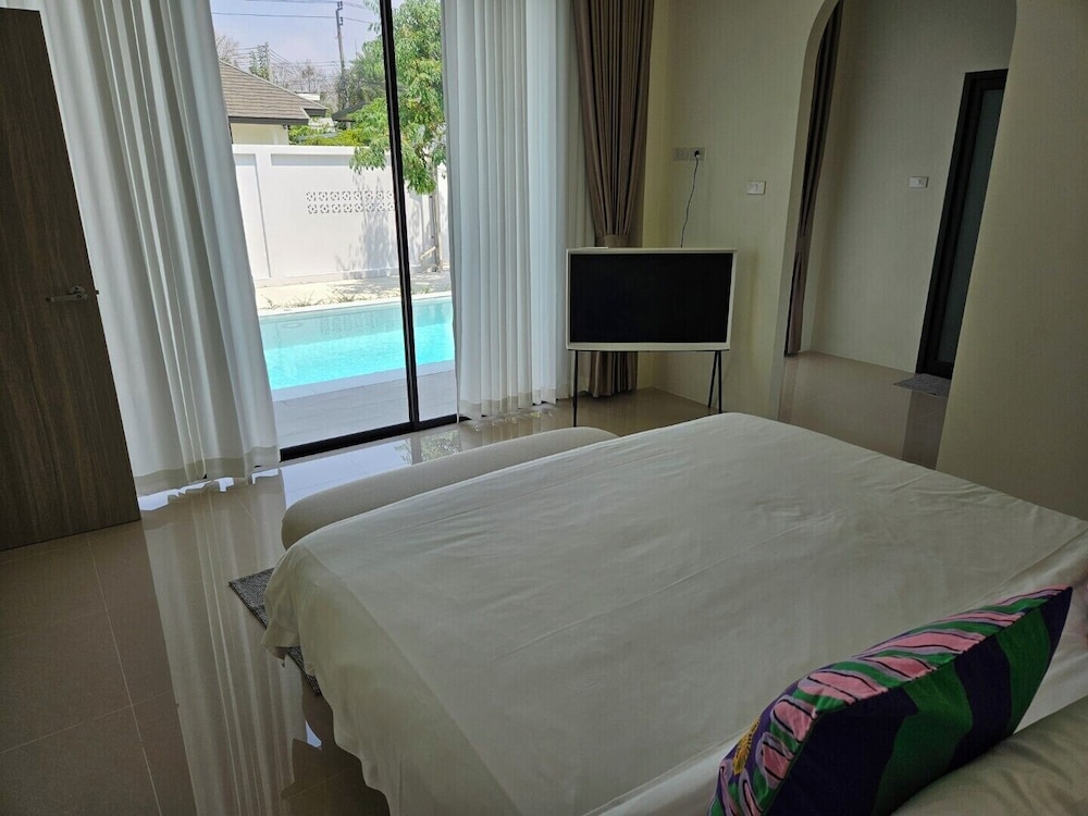 Two Bedroom Pool Villa - B3 - Photo 9