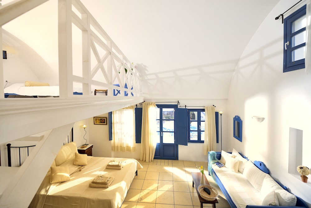 Luxury Duplex - Photo 14