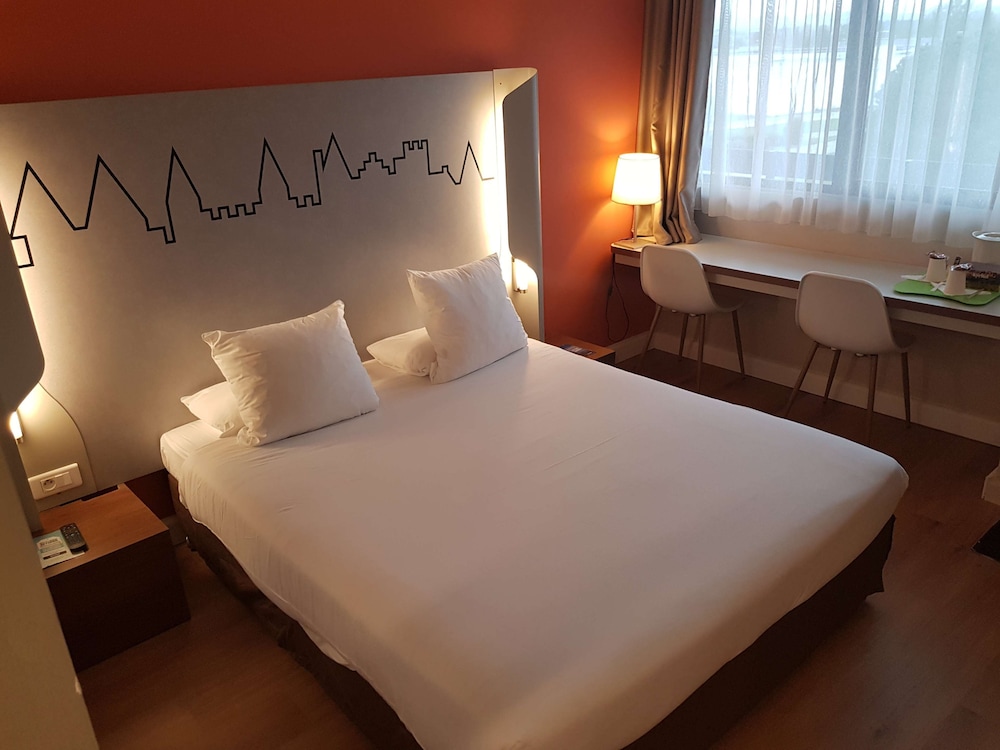 Superior, One Double Bed photo 1
