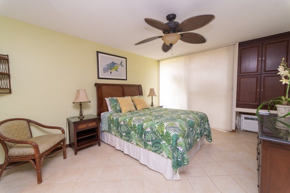 Condo, 1 Bedroom photo 1
