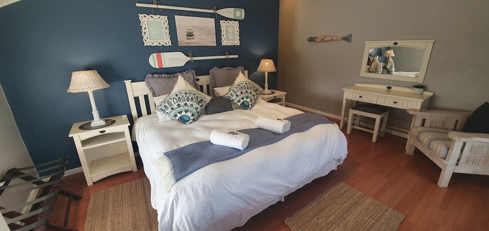 Family Apartment, 2 Bedrooms, Balcony photo 1