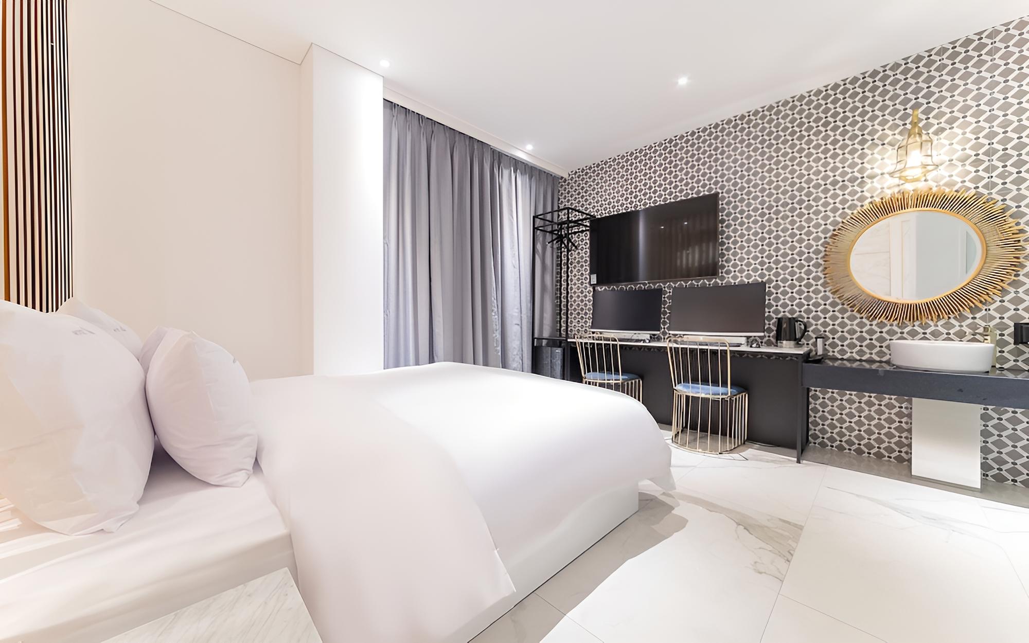 Room (Special room (2 PCs for couples Netfl) - Photo 12