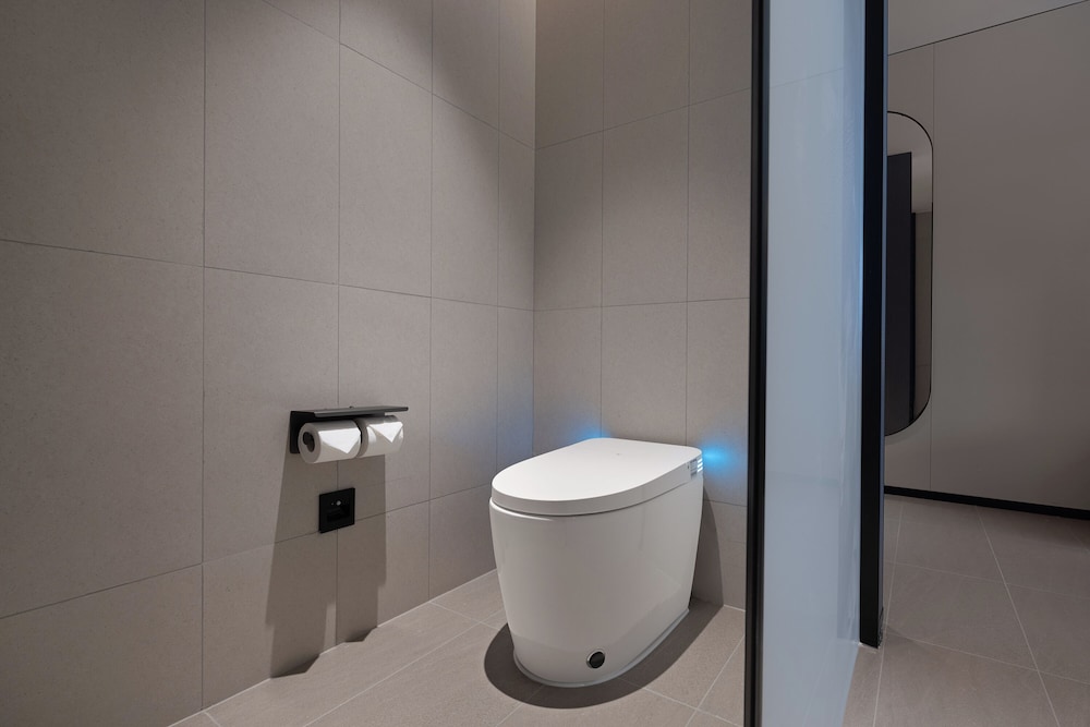 Superior Double Room, City View