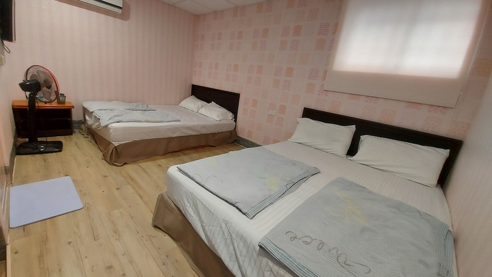 Standard Quadruple Room photo 1