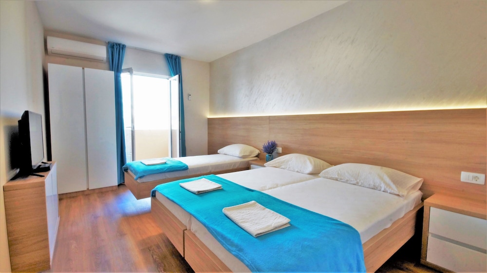 Apartment, 1 Bedroom, Sea View photo 3