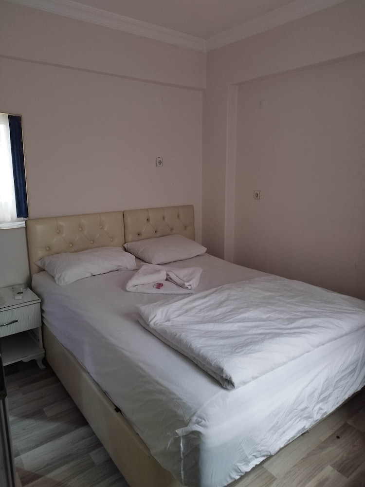 Double or Twin Room photo 1