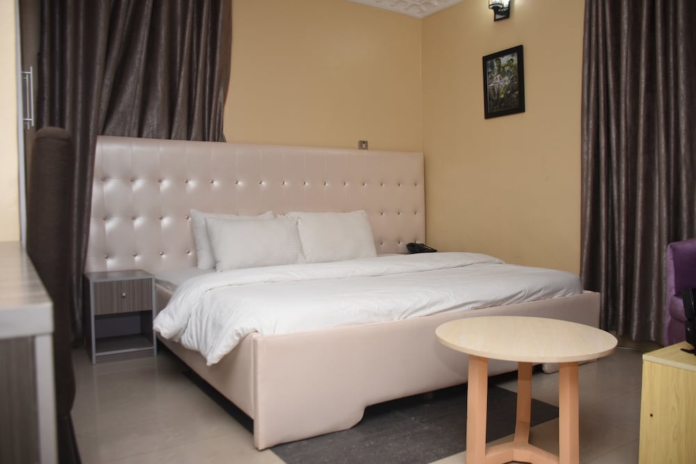 Executive Room photo 1