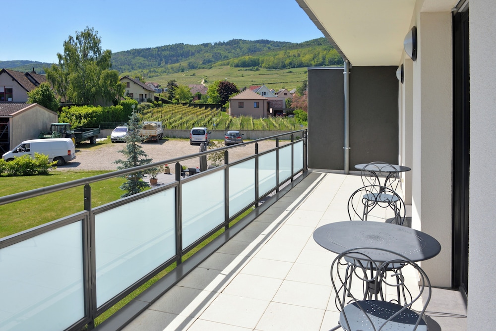 Comfort Room, Vineyard View photo 3