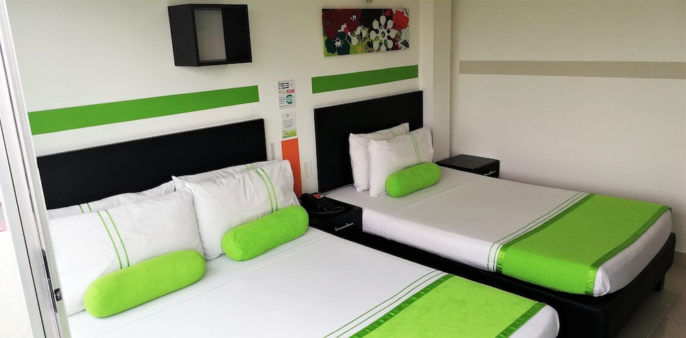Economy Triple Room