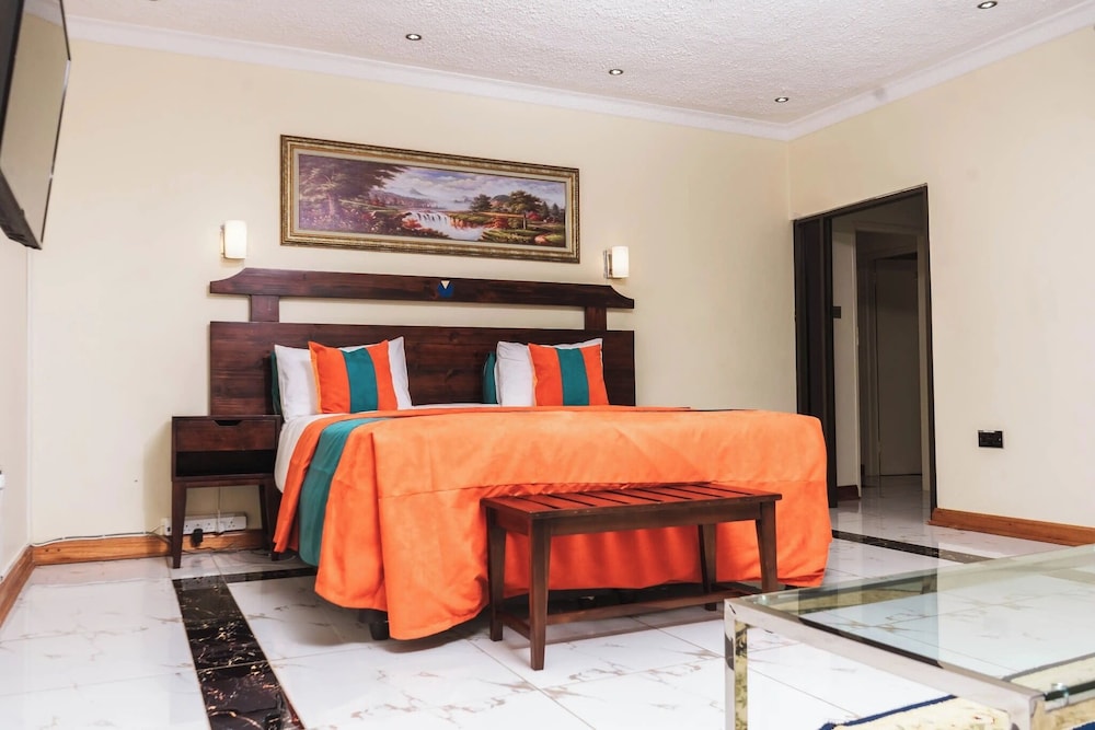 Deluxe Suite, Garden View