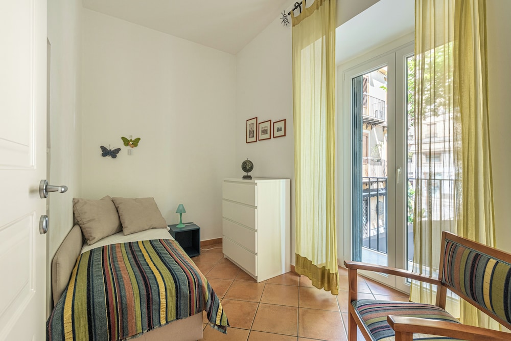 Apartment, 2 Bedrooms, Balcony