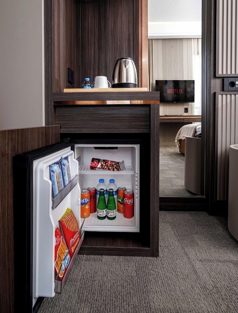 Superior Room, Non Smoking, City View photo 3