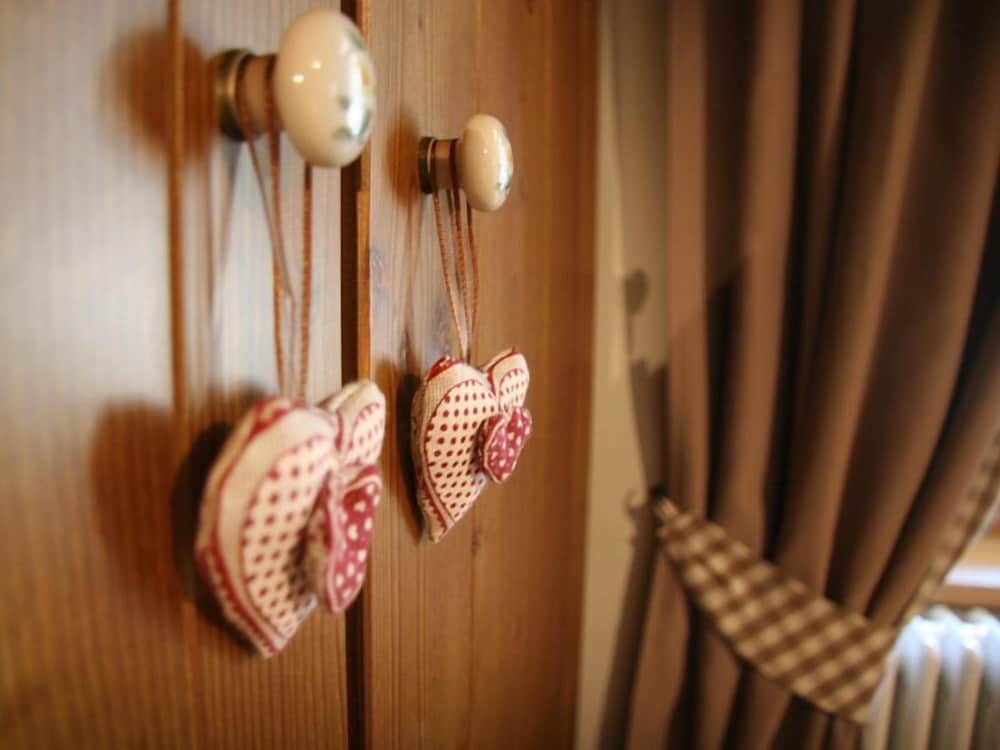 Romantic Quadruple Room, Balcony (Room 2) photo 2