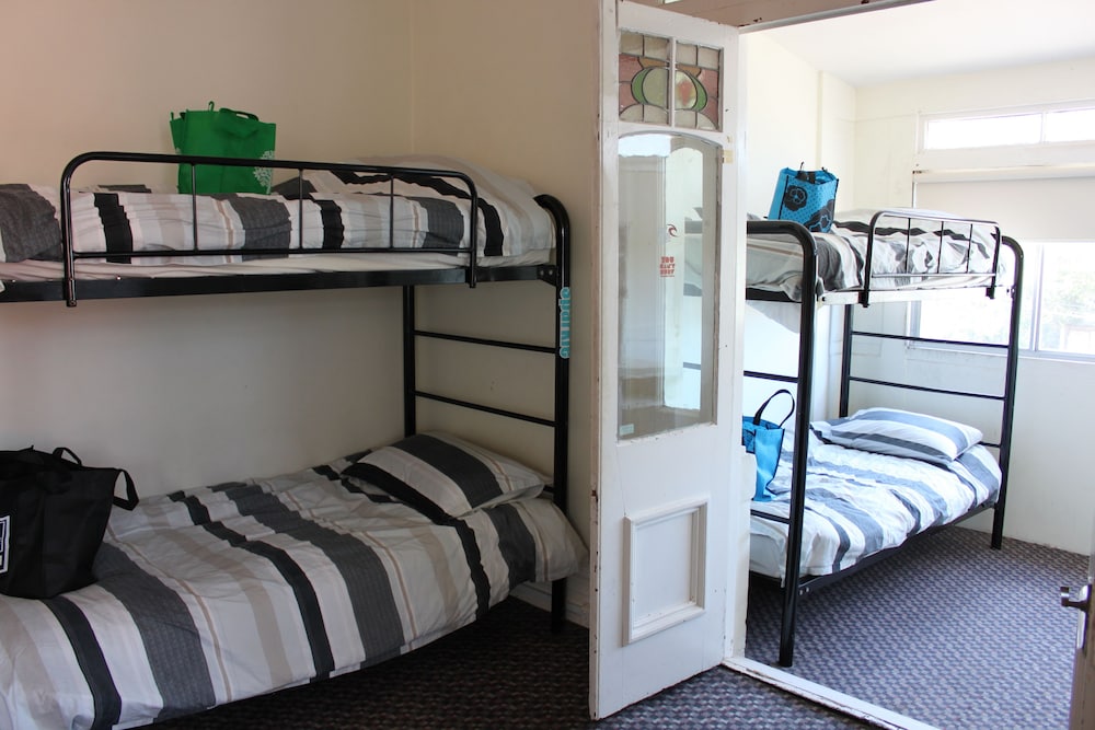 Bed in 6 Bed Female Dormitory Room with Private Bathroom photo 1