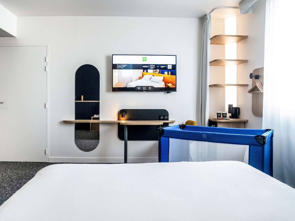 Standard Room, 1 Double Bed - Photo 6