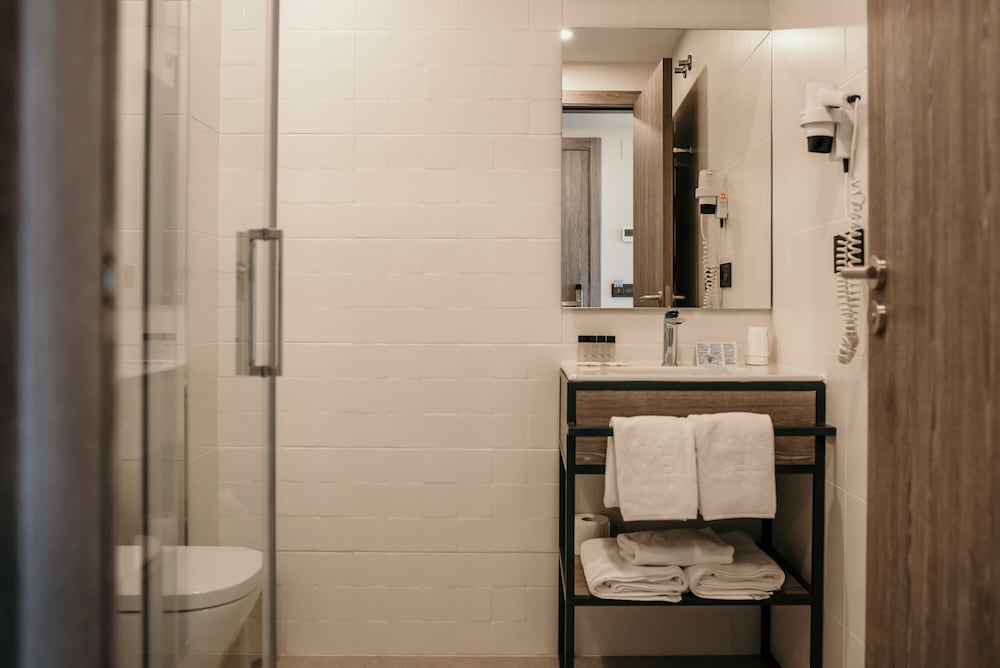 Superior Room - Photo 7