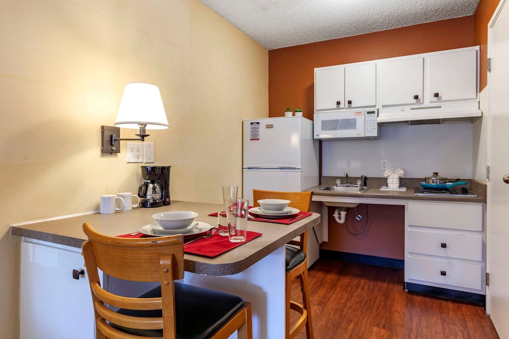 Room, 2 Double Beds, Accessible, Non Smoking (Efficiency) - Photo 4