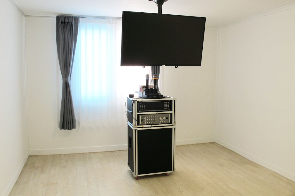 Grand Room - Photo 10