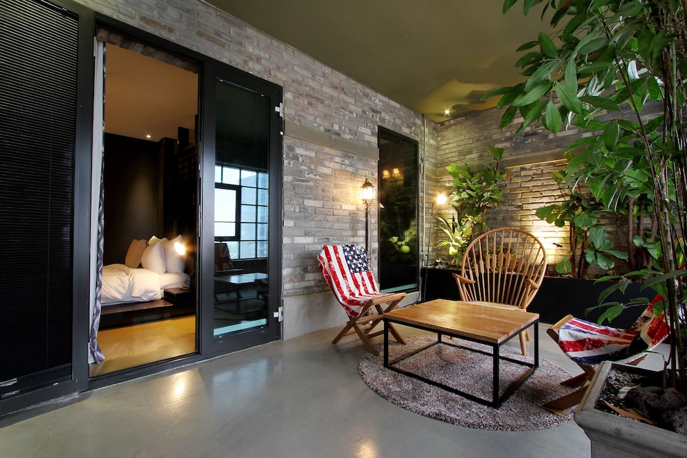 Suite (check-in after 4 pm)