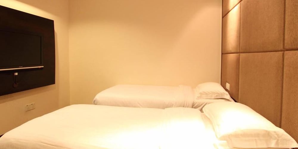 Standard Room with No window